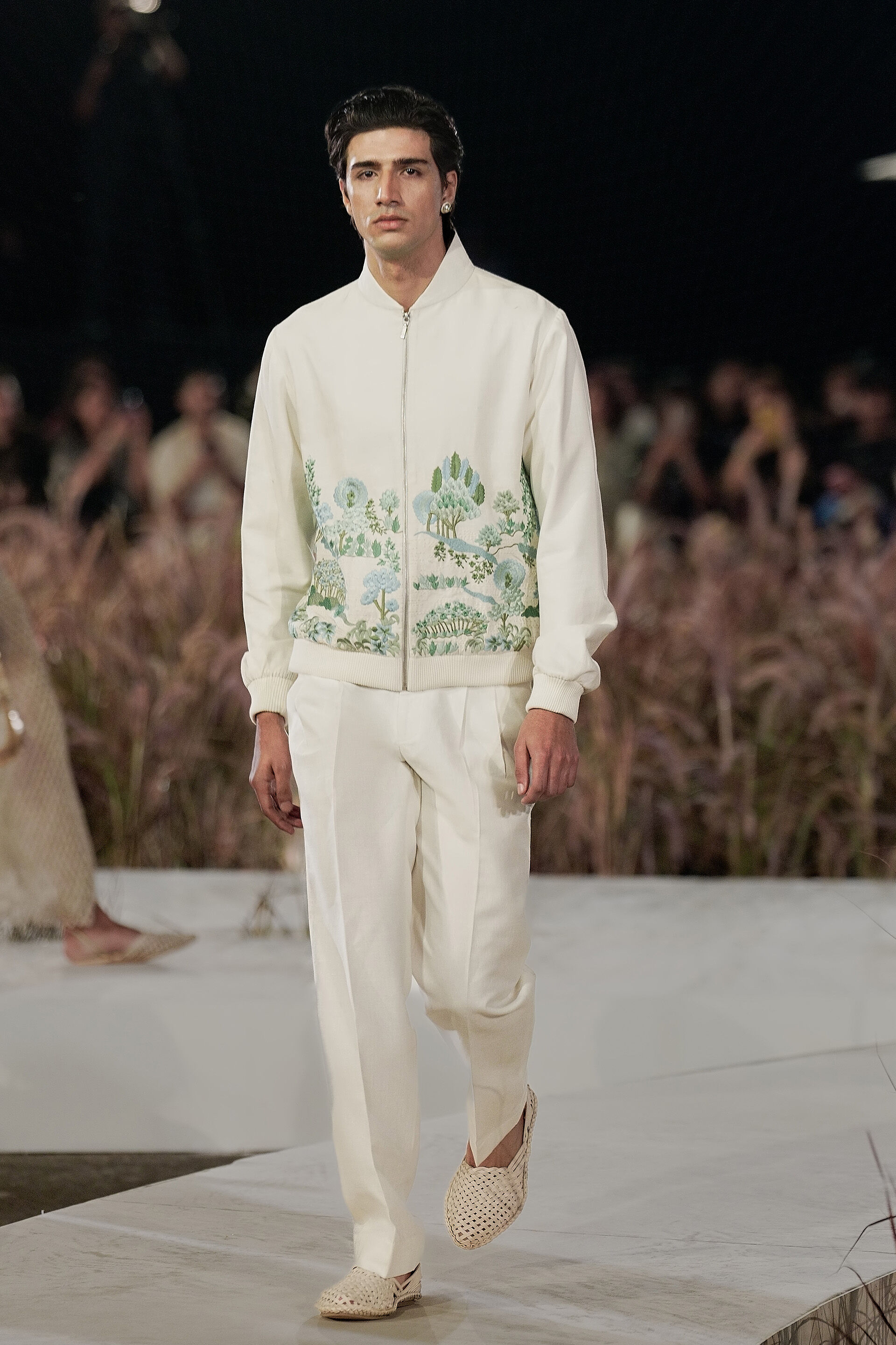 Fronde Embroidered Silk Jacket Set - Natural